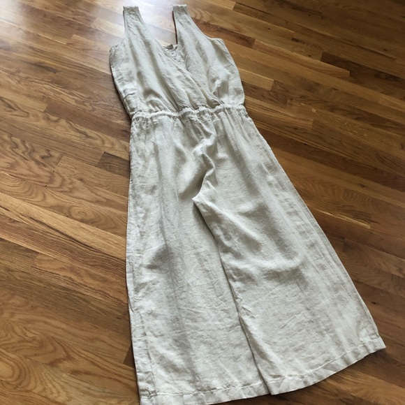 Cloth & Stone Linen Wide Leg Cropped Jumpsuit - Picture 6 of 10